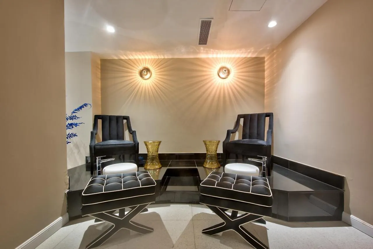 Holm Boutique & Spa - Ik Collection Saint Julian's